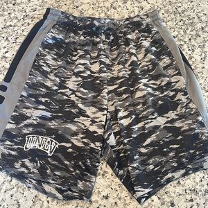 NIKE UNLV Dri-fit Men’s large gray camo athletic shorts
